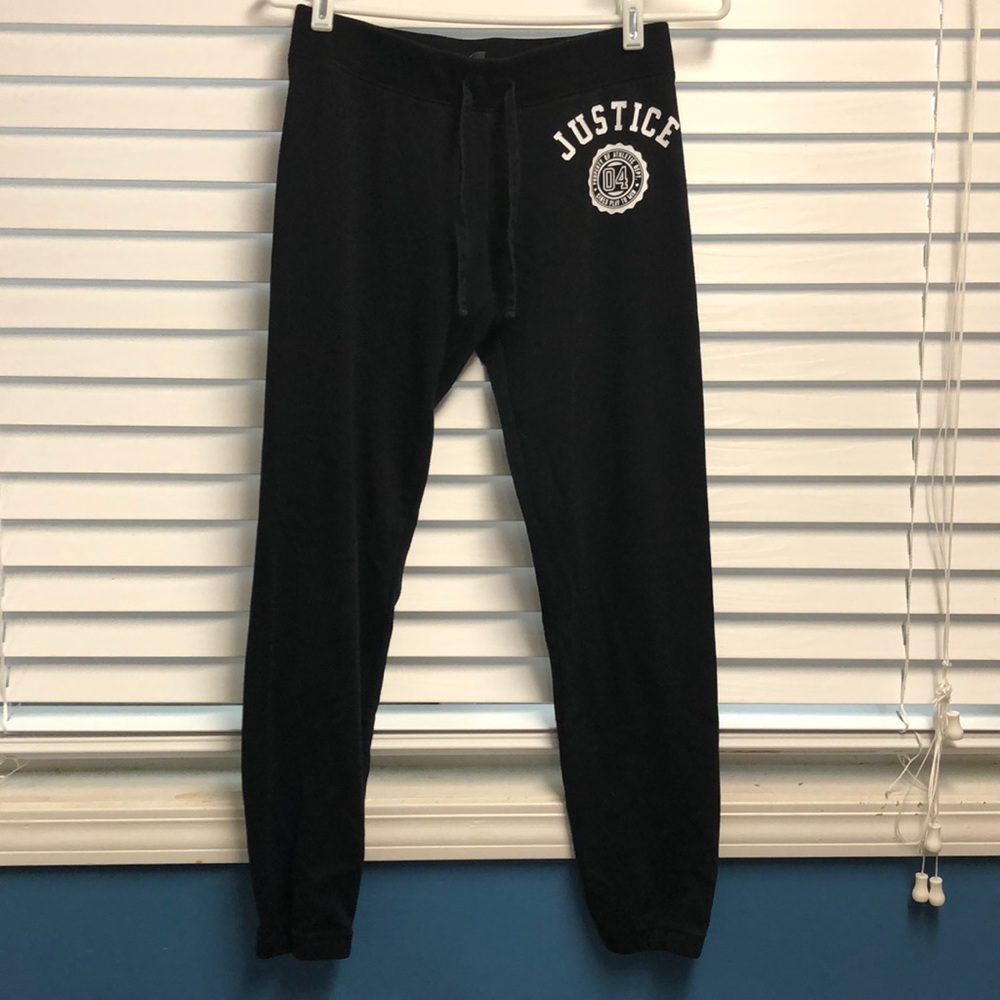 Athletic pants